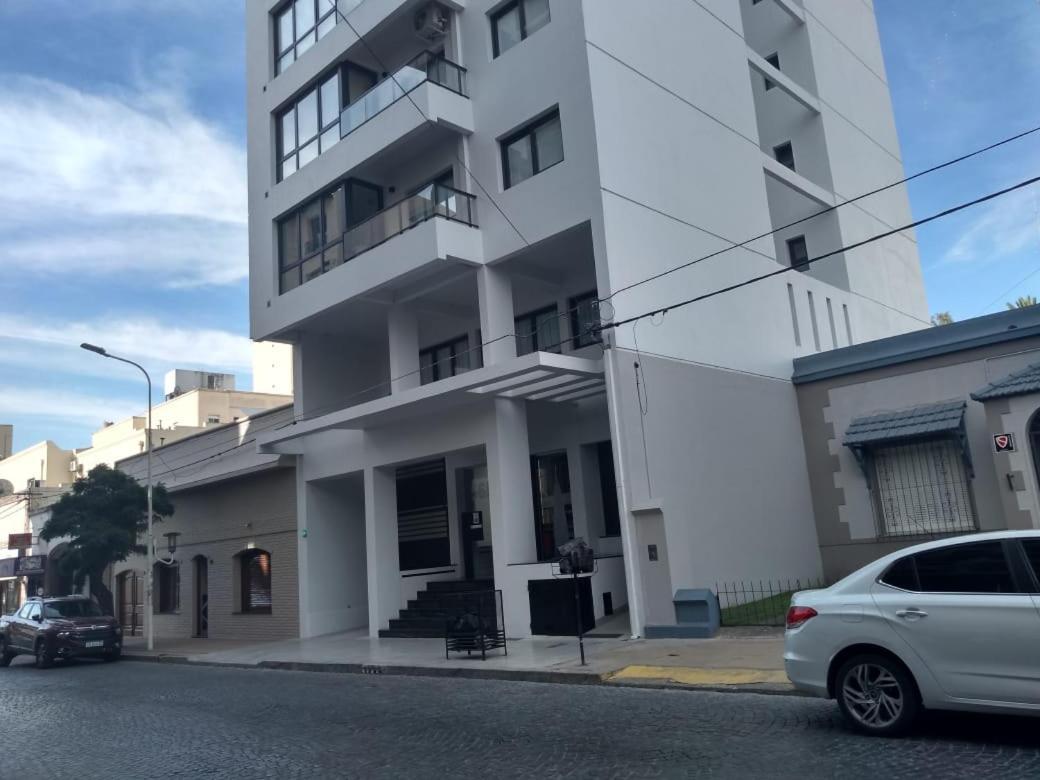 Alquiler Diario Hasta 4 Personas Appartement Tandil Buitenkant foto